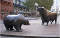 Bulle und Bär auf dem Börsenplatz